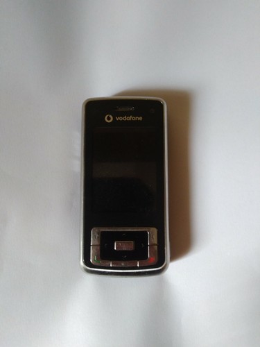 Vodafone 810