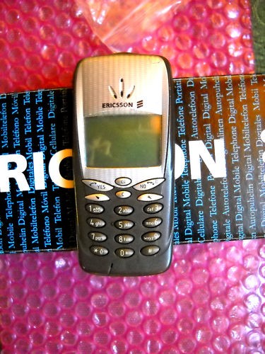 Cellulare ericsson t66 - cellulare,