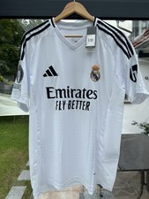 Real Madrid, maglia Adidas