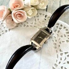 Orologio GUCCI 6800L in pelle