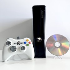 Microsoft XBOX 360 Slim 250GB Con 1 Controller Gioco Completa di cavi