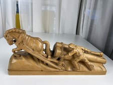 Statua in legno contadino e