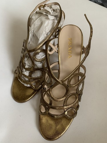 Sandali prada bronzo oro pelle - prada,