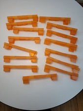 Connettore per pezzi di