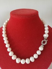 Collana con grandi perle