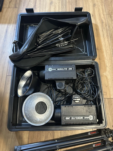 Multiblitz minilite 200 - 200, kit
