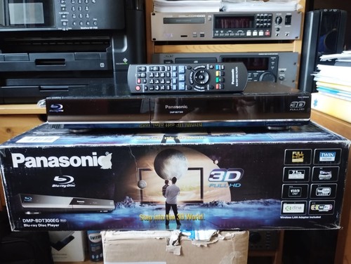 Panasonic dmp bdt300eg con