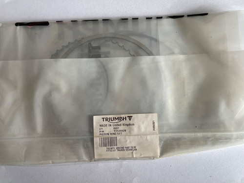 Set anelli pistone triumph - set,