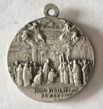 Roma - Giubileo del 1925. Medaglia metallo bianco -Diam. mm.25.