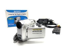 Sony DCR-HC19E Mini DV Tape videocamera digitale Handycam SET COMPLETO IN SCATOLA