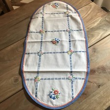 Runner ovale fatto di ricamo a mano ed orlata Con Passamaneria Misto Lino