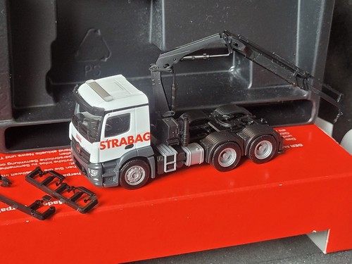 Actros strabag con gru - ag,
