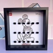 Cornice Vetrina Display Case