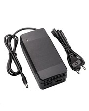 Alimentatore carica batteria