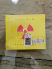Kraftwerk - Radio Activity -