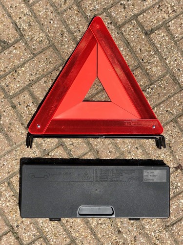 Triangolo emergenza auto moto