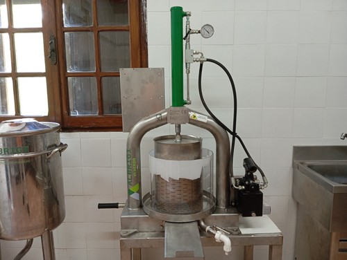 Pressa oleodinamica lt - oleodinamica,