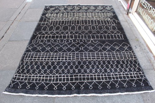 Tappeto vintage fatto - a, mano