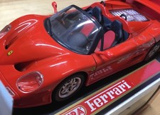 MIRA 1/18 GOLD LINE FERRARI