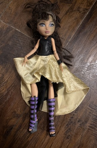 Ever after high - ever, doll