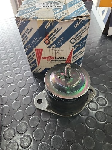 Supporto motore sinistro kappa - sinistro,