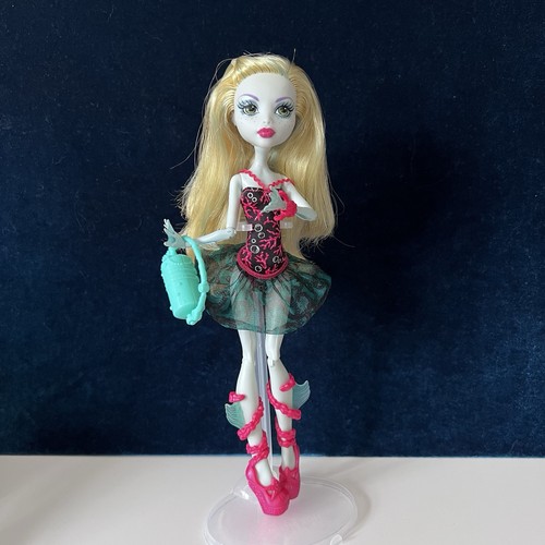 Monster high dance class - monster,