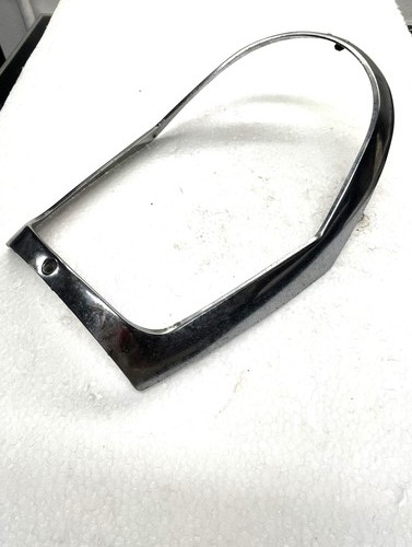 Mercedes 280 cornice faro - 280,