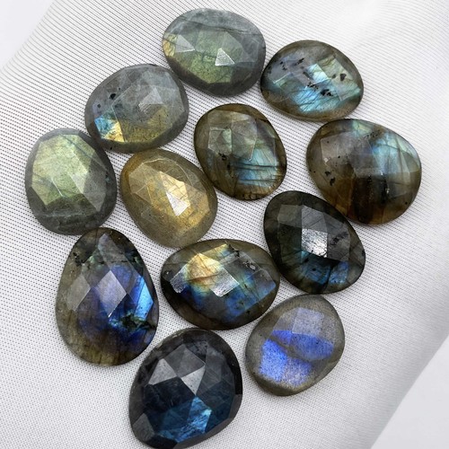 Labradorite naturale fantasia