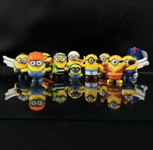 Minions despicable figures - minions, me