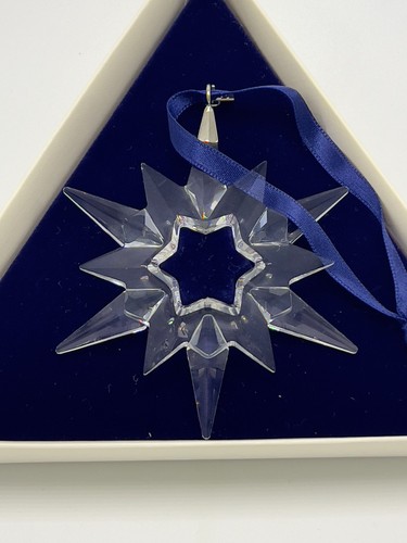 Swarovski statuina in - –,