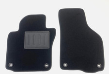 Tappeti auto anteriori  VW  GOLF 5  serie attacco ovale dal 2004 al 2007