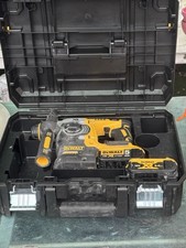 DEWALT DCH273NT-XJ 18V Trapano a Batteria con Valigetta - Neri/Gialli