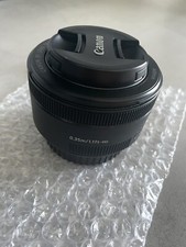 Canon EF 50mm F/1.8 STM