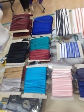 Lotto di Profilo di Cotone, di Raso e Finta Pelle