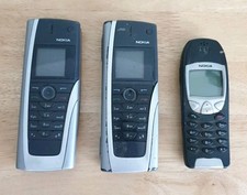 Pacchetto telefono Nokia vintage 2x 9500 1x 6210 non testato ricambi/riparazioni