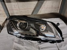 Proiettore Faro anteriore Destro LED Valeo 90010143 usato  per VW Passat B7