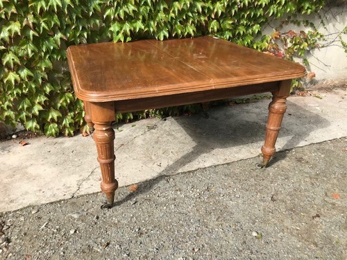 Elegante tavolo allungabile - tavolo,