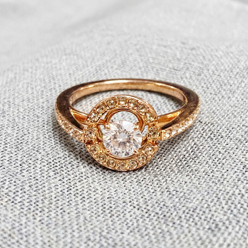 Anello danza scintillante