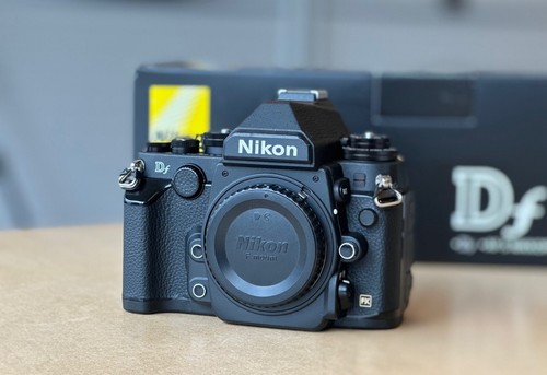 Nikon scocca nera incl - nikon,