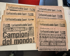 10 Gazzetta dello sport Mondiali 1982 + 5 Tuttosport Campioni Del Mondo ?