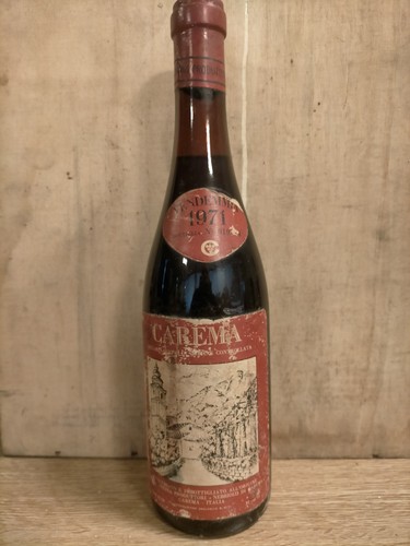 Vino rosso carema - vino,