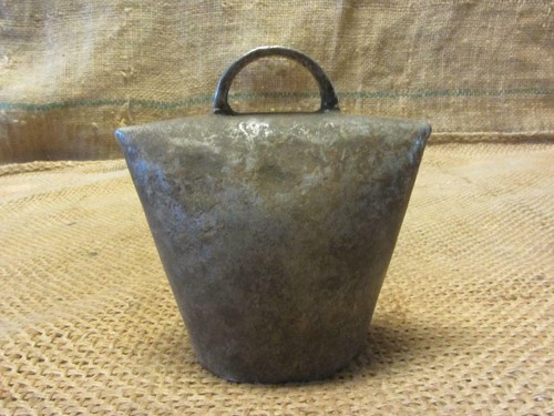 Campana pecora mucca metallo