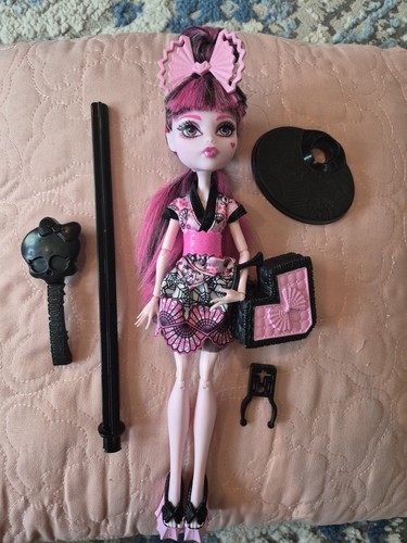 Monster high draculaura - high,