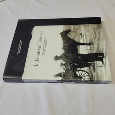 (Gente e luoghi del Gargano) La fototeca Tancredi 2002 Grenazi