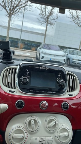 Uconnect fiat 500 - 5",