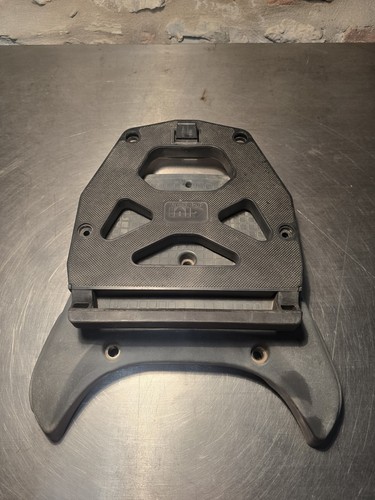 Plastica carena portapacchi - plastica,