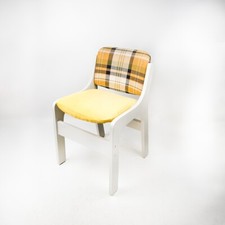 Sedia in legno e tessuto