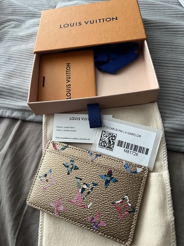 Louis vuitton card case - louis,