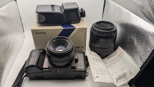 Set fotocamera reflex yashica - fotocamera,