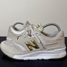New Balance  Women's Size 9  Cream Gold Gum Bottom